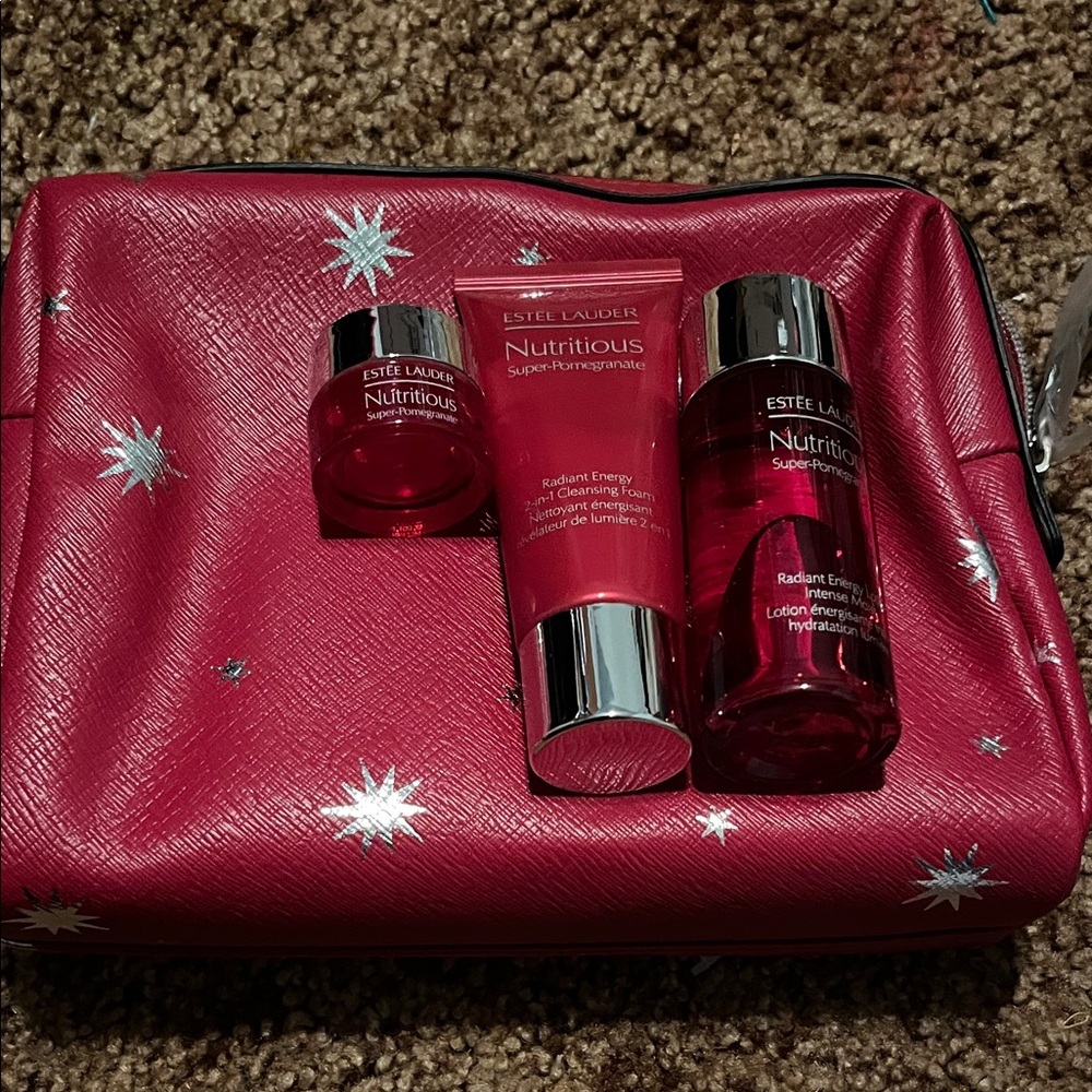 Estee Lauder Nutritious Skincare Set with Red Bag